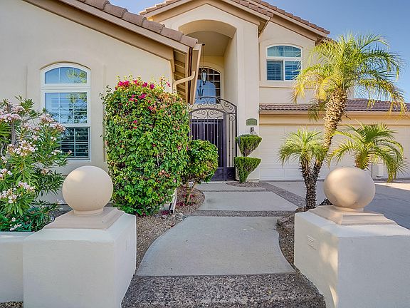 5th image of 3308 E Desert Flower Ln