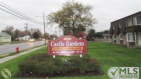 261-820385-sign front.JPG
