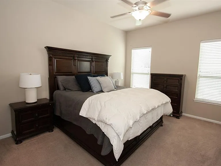 1508 Brook Hollow Dr — Photo 7