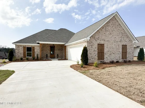 347 Oakville Cir, Brandon, MS 39047