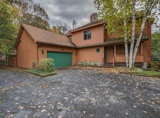 106 Woodside Dr, Syracuse, NY 13224