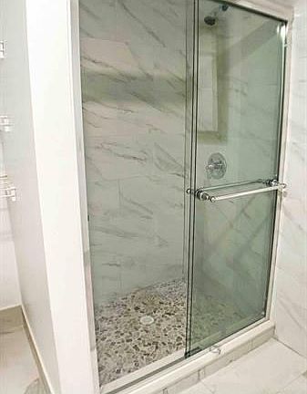 4th image of 4620 Purdy Ln #2
