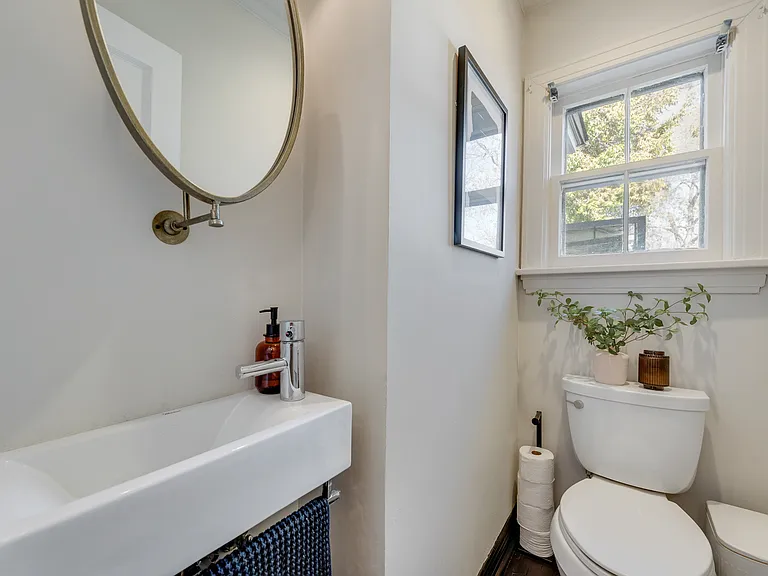 6511 Gaston Ave — Photo 14