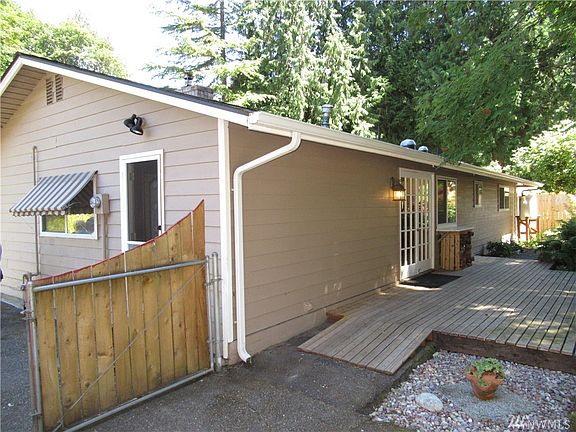 2nd image of 21033 NE 92nd St