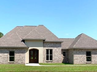 351 Anchorlake Rd, Carriere, MS 39426