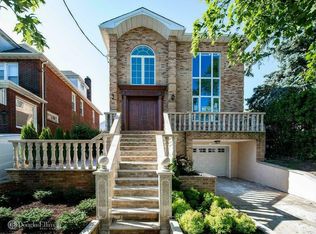 15414 14th Ave, Whitestone, NY 11357