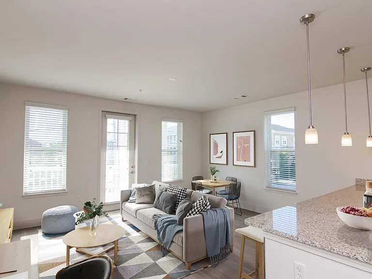 South Junction Apartments — Photo 7