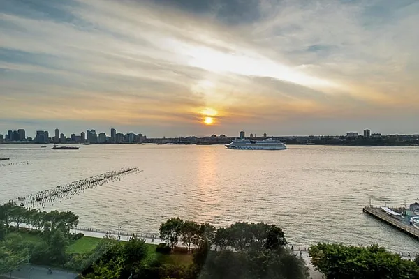 Sold by Corcoran | media 34