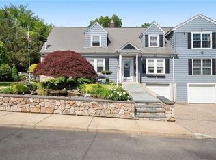 62 Andrews Ave, West Warwick, RI 02893