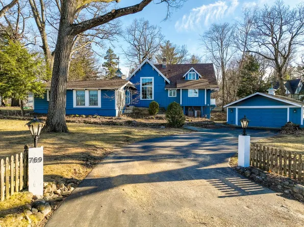 769 Arrowhead DRIVE, Fontana, WI 53125