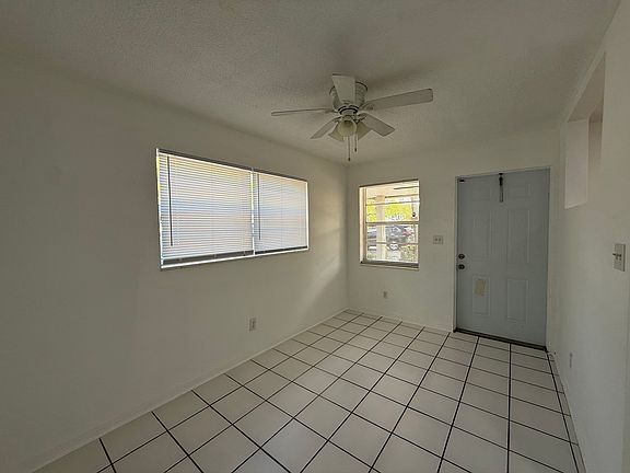 3rd image of 1101 SW 15th Ave APT 14