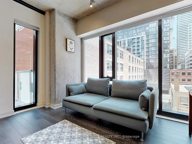 11 Charlotte St #308 — Photo 10