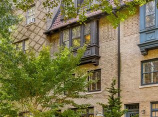 606A 3rd St #2, Brooklyn, NY 11215
