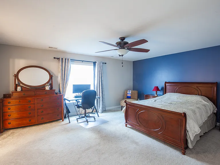 1779 Victoria Ct — Photo 14