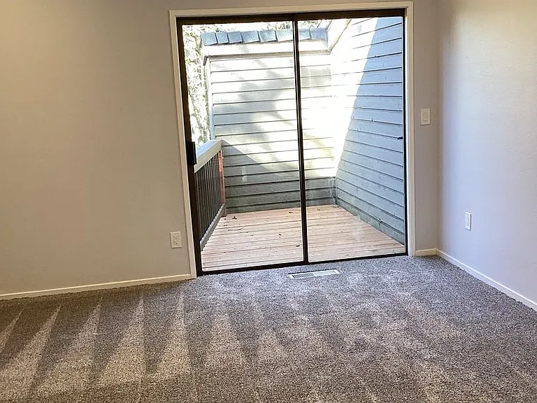 4007 SW Fairhaven Ct — Photo 18