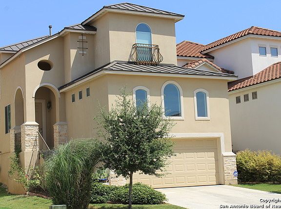 2nd image of 4207 Woodbridge Way