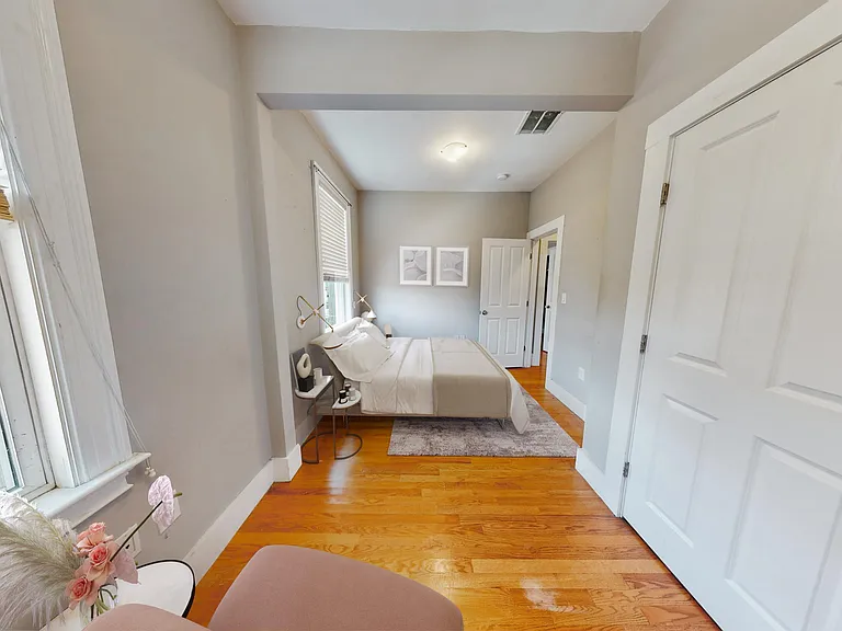 32 Ward St #2 — Photo 6