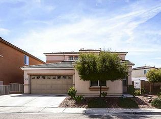 621 Blue Crystal Creek Rd, Henderson, NV 89002