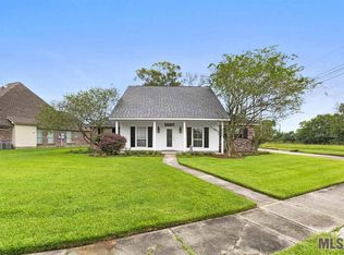 5371 Shakespeare Dr, Baton Rouge, LA 70817