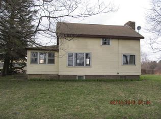11880 Wilson Rd NE, North East, PA 16428