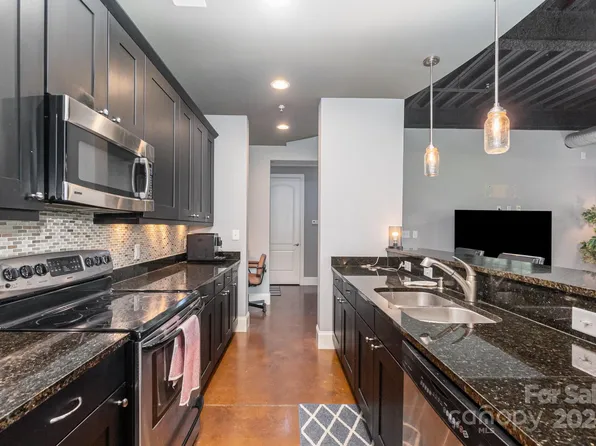 2338 Yadkin Ave APT 102, Charlotte, NC 28205