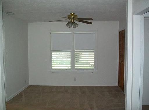 3rd image of 1126 Vance Dr