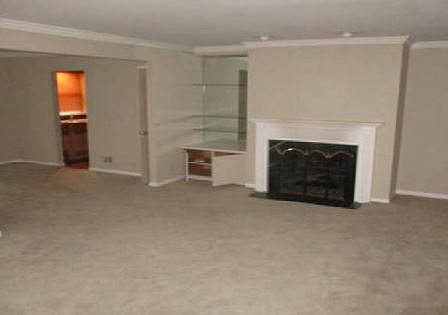 5th image of 1928 Stratford Ave