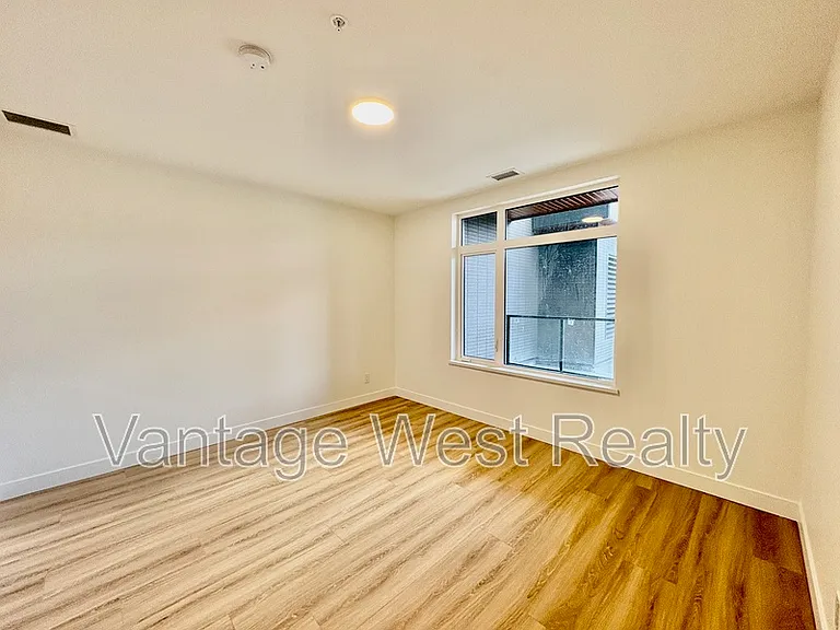 2760 Olalla Rd #103 — Photo 12