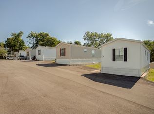 12 Coachlight Trailer Park, Glen Carbon, IL