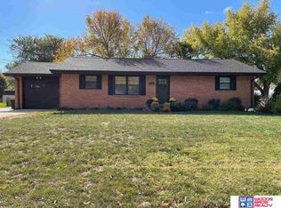 1711 Hoyt St, Beatrice, NE 68310