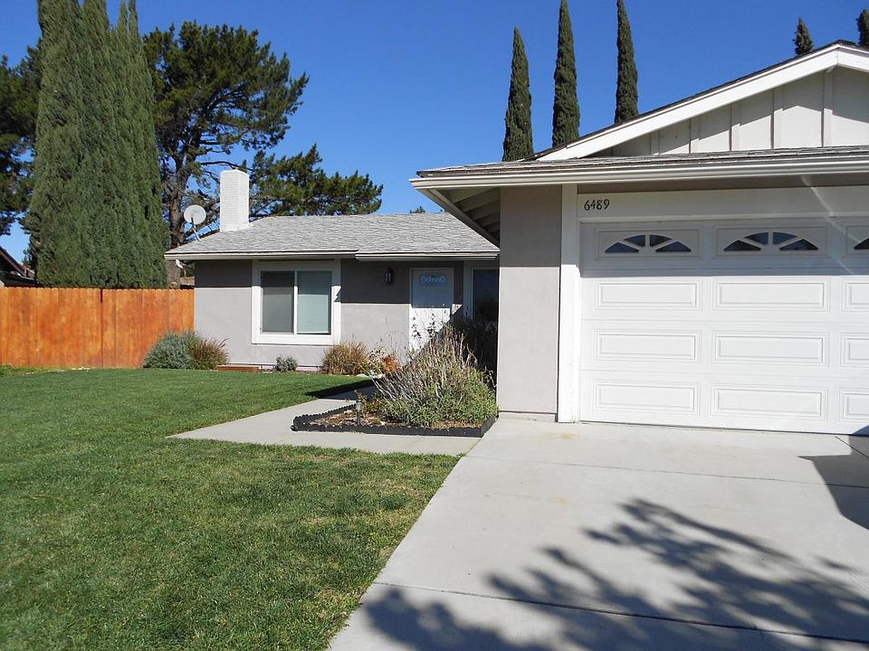 Moorpark-cul-de-cac 4bdrms