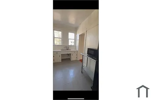 1779 N Gower St Photo 1