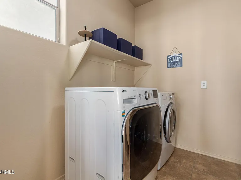 35305 N 31st Dr — Photo 37