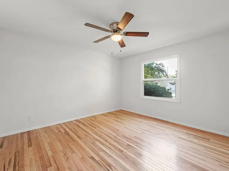 Charming 1 & 2 Bedrooms on the Chandler Bike Path — Photo 51