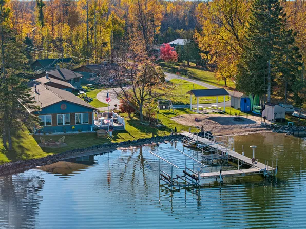 16857 Stardust Rd, Alpena, MI 49707