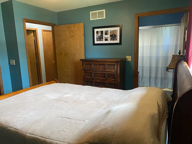 689 Apple Blossom Ln — Photo 34