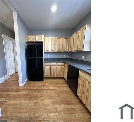 1st image of 35 Harvard St Floor 2