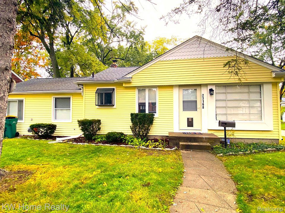 1st image of 23168 Lilac St