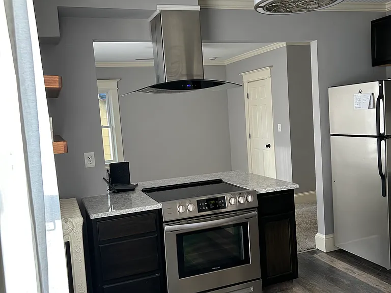 466 Meigs St #2 — Photo 2