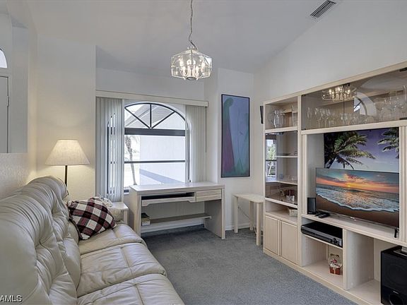 3rd image of 6091 Pennell St