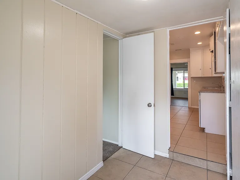 7263 Amethyst Ave — Photo 19