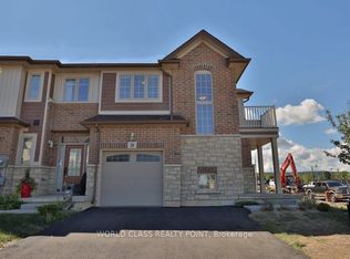 7 Lakelawn Rd #38, Grimsby, ON L3M 0E9
