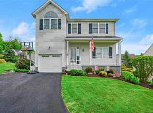 24 Louis Ct, Peekskill, NY 10566