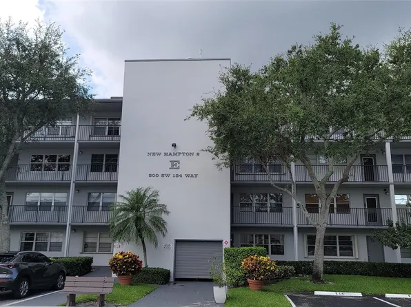 300 SW 134th Way APT E211, Hollywood, FL 33027