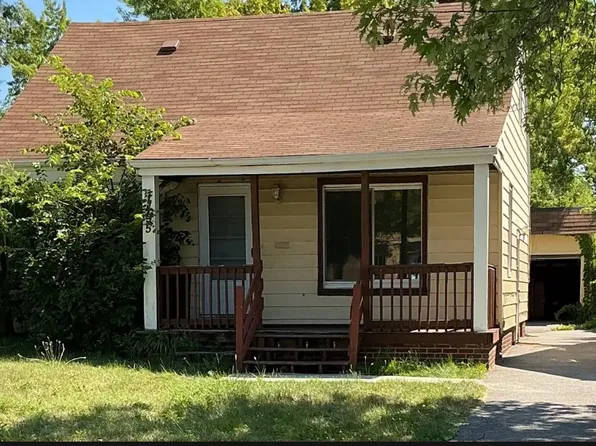 1495 E 219th St, Euclid, OH 44117