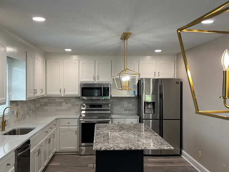 15 Deer Brook Ln — Photo 6