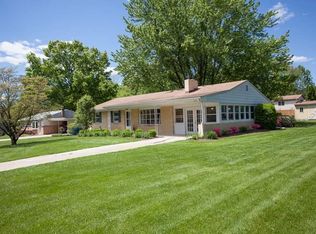 6406 Glenwood St, Mechanicsburg, PA 17050