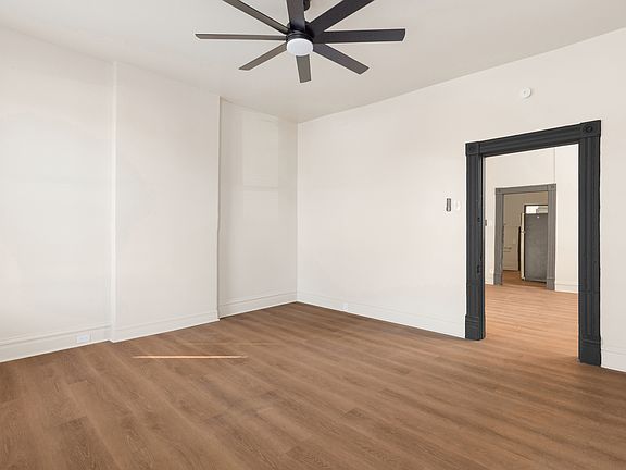 4th image of 3176 Pennsylvania Ave #1