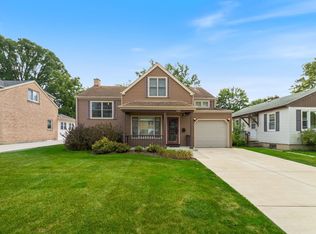 223 W Washington Blvd, Lombard, IL 60148