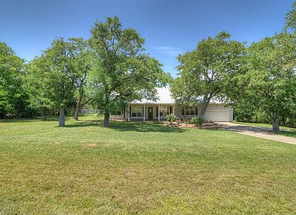 2nd image of 144 Deep Woods Ct